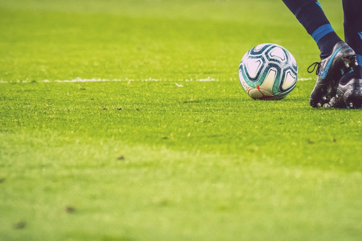 德甲战报:汉堡 2-1 科隆